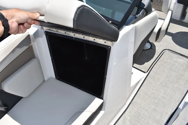 Slide: The Image of Monterey M-205 2025 - 42