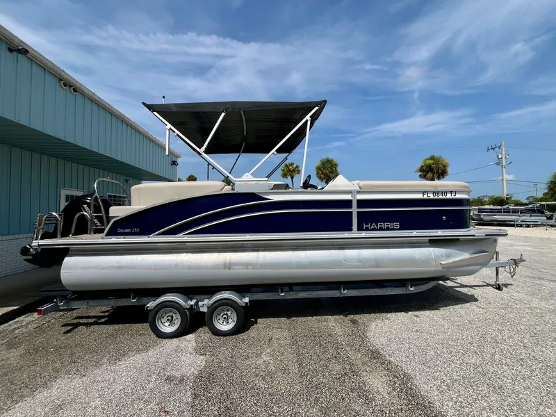 Slide: The Image of Harris 230 cruiser Harris #7 2023 - 4