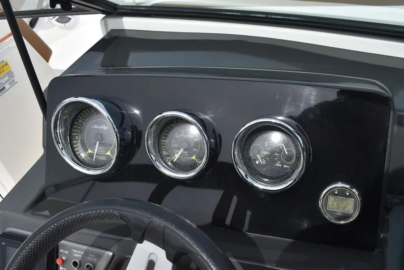 Slide: The Image of Sea Ray SPX 190 OB 2018 - 42