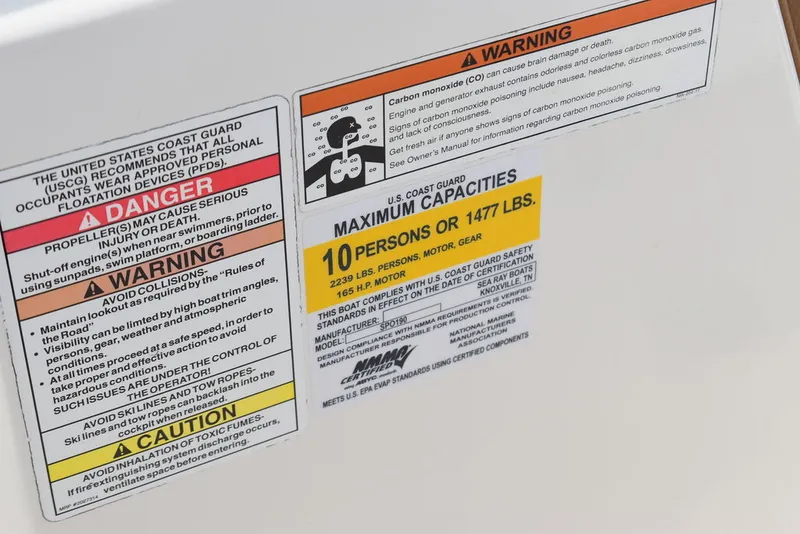 Slide: The Image of Sea Ray SPX 190 OB 2018 - 43