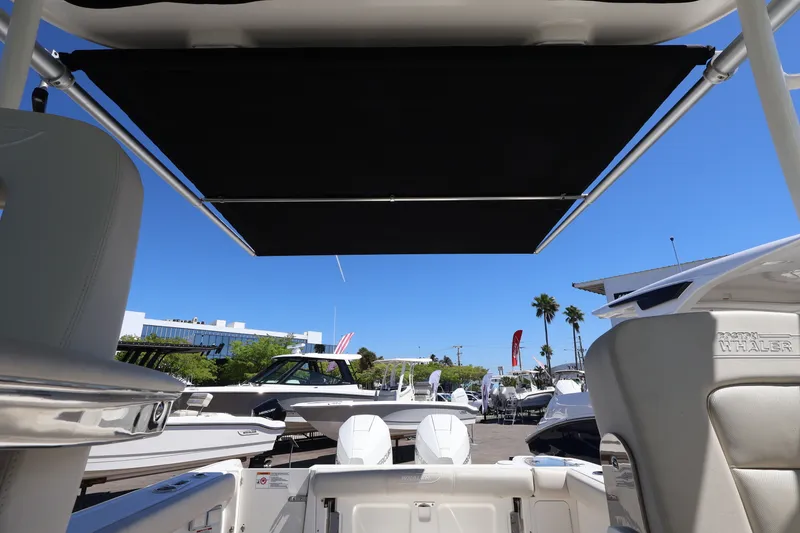 Slide: The Image of Boston Whaler 285 Conquest 2026 - 37