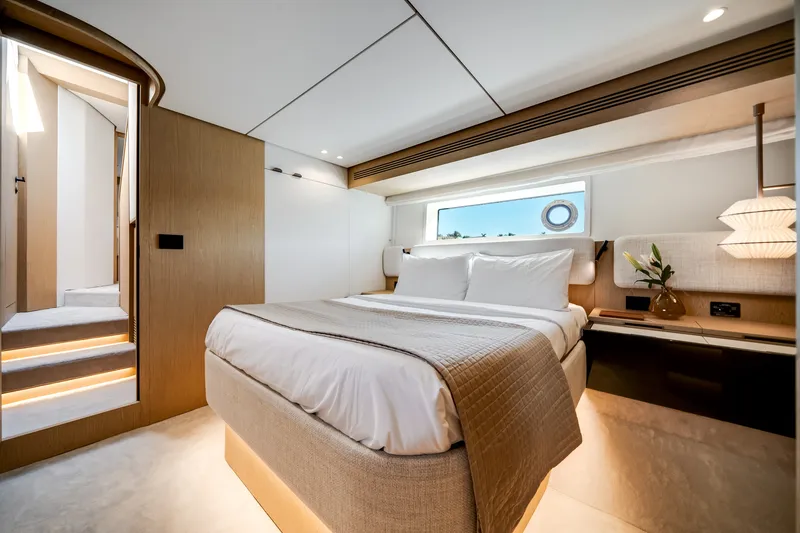 Slide: The Image of Azimut Fly 62 2026 - 26