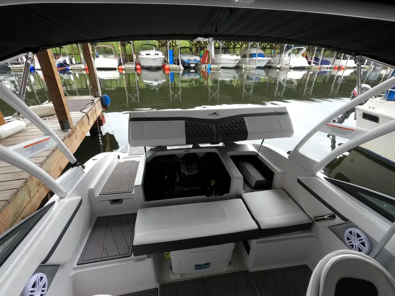 Slide: The Image of Monterey M-22 2023 - 56