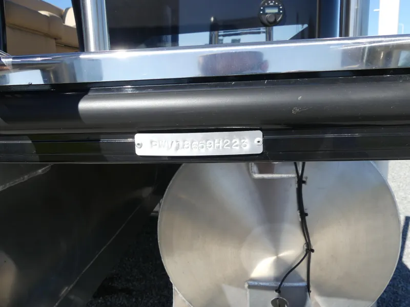 Slide: The Image of 2023 Silver Wave 2610 CLS SW7 boat hull identification number (HIN) plate. - 22