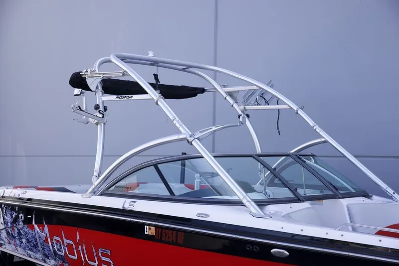 Slide: The Image of Moomba Boats MOBIUS 2009 - 2