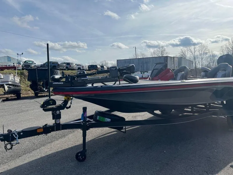 Slide: The Image of 2023 Nitro Z20 Pro boat on a trailer in a parking lot. - 3