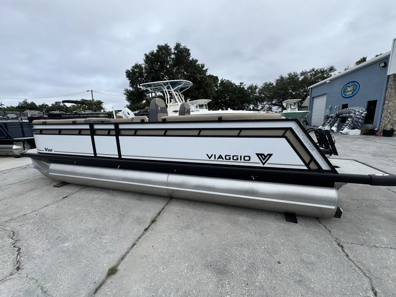 The Image of Viaggio V22U 2027 - 0