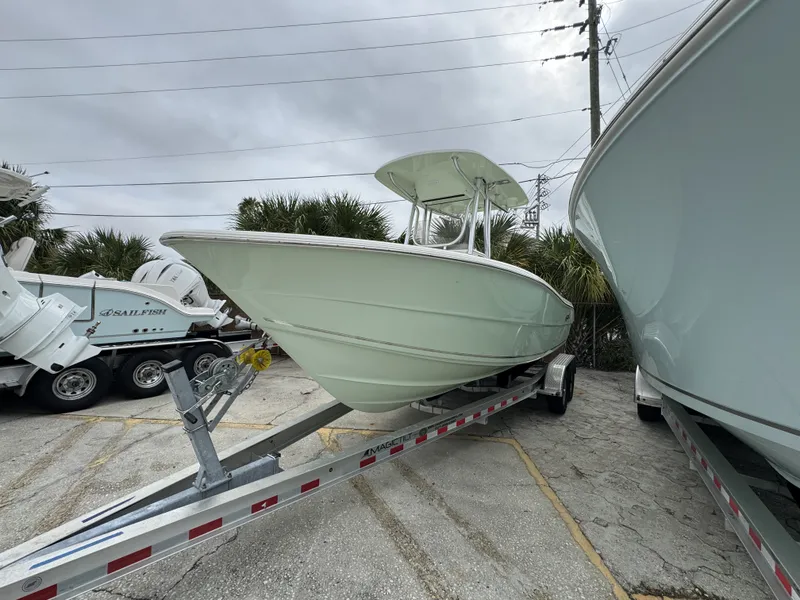 The Image of Bulls Bay 230CC 2027 - 0