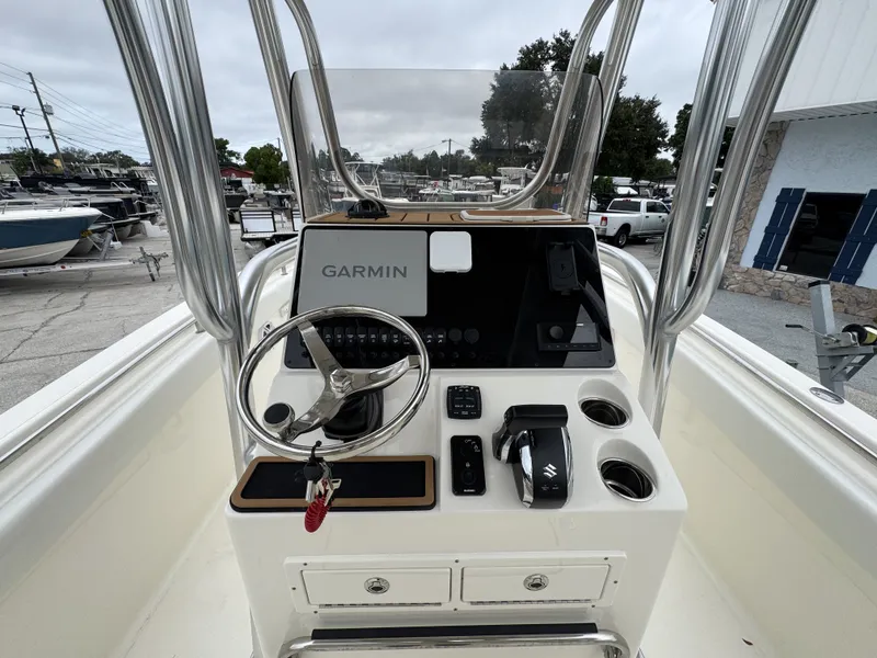 Slide: The Image of Bulls Bay 255 CC 2027 - 14