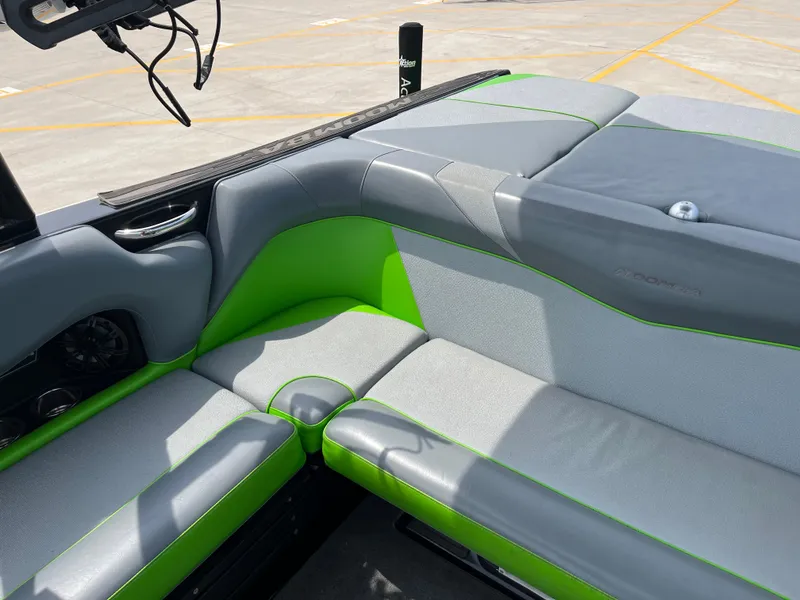 Slide: The Image of Moomba Craz 2016 - 16