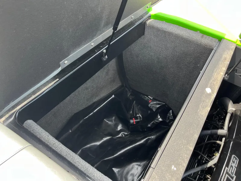 Slide: The Image of Moomba Craz 2016 - 28