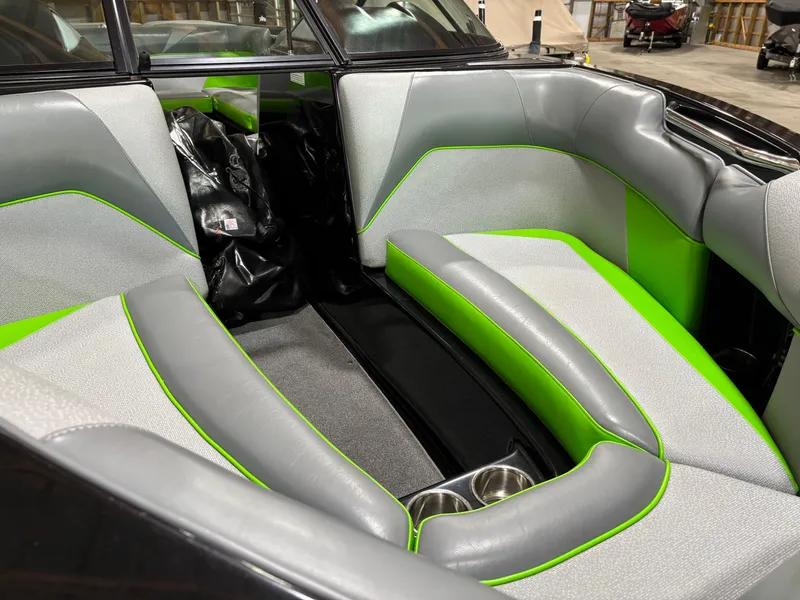 Slide: The Image of Moomba Craz 2016 - 33