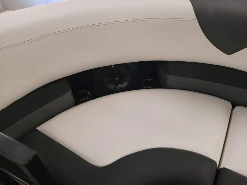 Slide: The Image of Luxurious seating on 2023 Trifecta 24' SB2 ARCH SS 3 Plus boat. - 20