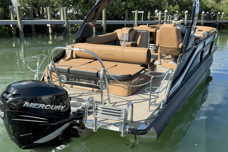 Slide: The Image of Harris GRAND MARINER 250 2022 - 6