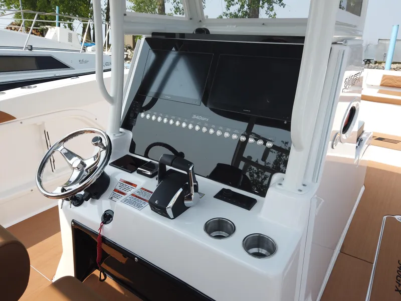 Slide: The Image of Twin Vee 340 GFX 2023 - 94