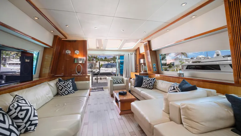 Slide: The Image of Luxurious interior of 2007 Sunseeker Predator 108 yacht with white leather seating. - 17