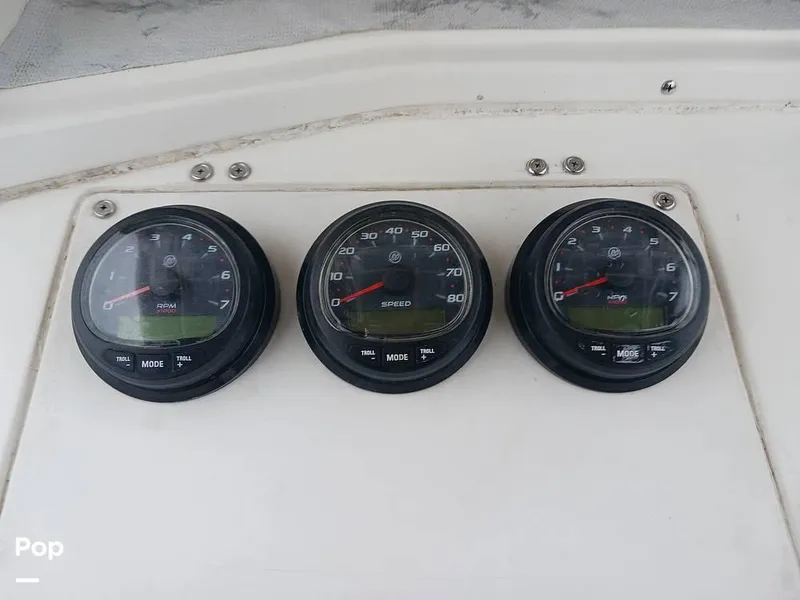 Slide: The Image of 1993 Fountain 31TE for sale in Millbury, OH - 36