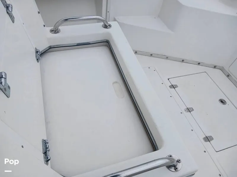 Slide: The Image of 1993 Fountain 31TE for sale in Millbury, OH - 54