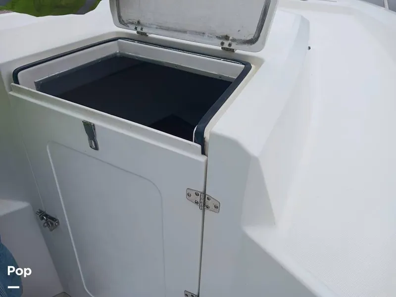 Slide: The Image of 1993 Fountain 31TE for sale in Millbury, OH - 56