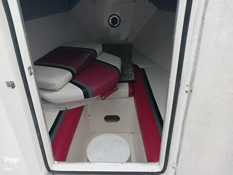 Slide: The Image of 1993 Fountain 31TE for sale in Millbury, OH - 64