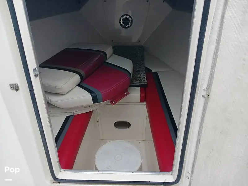 Slide: The Image of 1993 Fountain 31TE for sale in Millbury, OH - 65