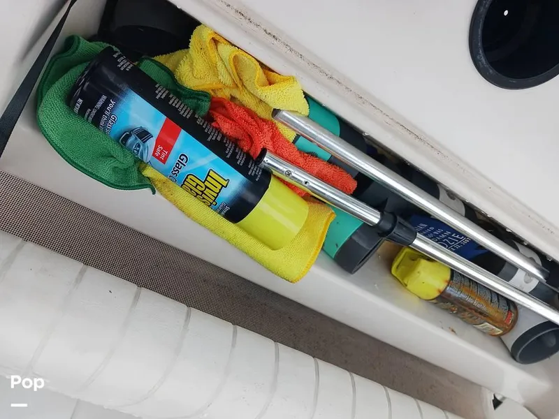 Slide: The Image of 1993 Fountain 31TE for sale in Millbury, OH - 70