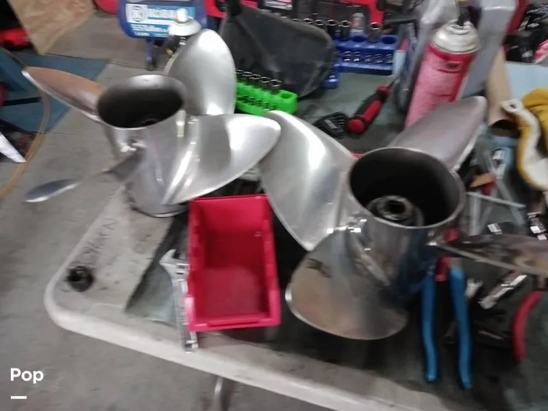 Slide: The Image of 1993 Fountain 31TE for sale in Millbury, OH - 73