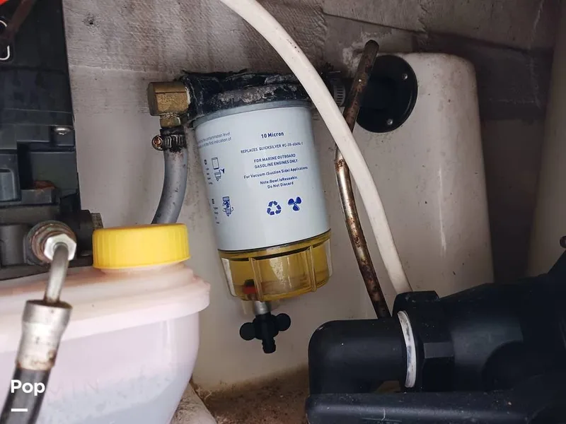 Slide: The Image of 1993 Fountain 31TE for sale in Millbury, OH - 75