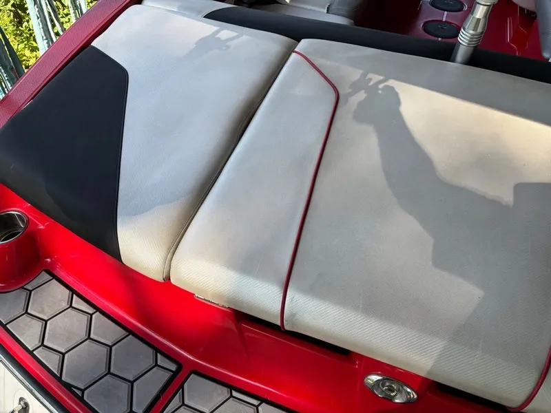 Slide: The Image of MasterCraft NXT22 2016 - 11