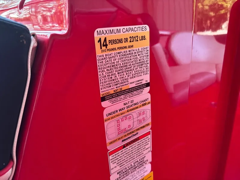 Slide: The Image of MasterCraft NXT22 2016 - 6