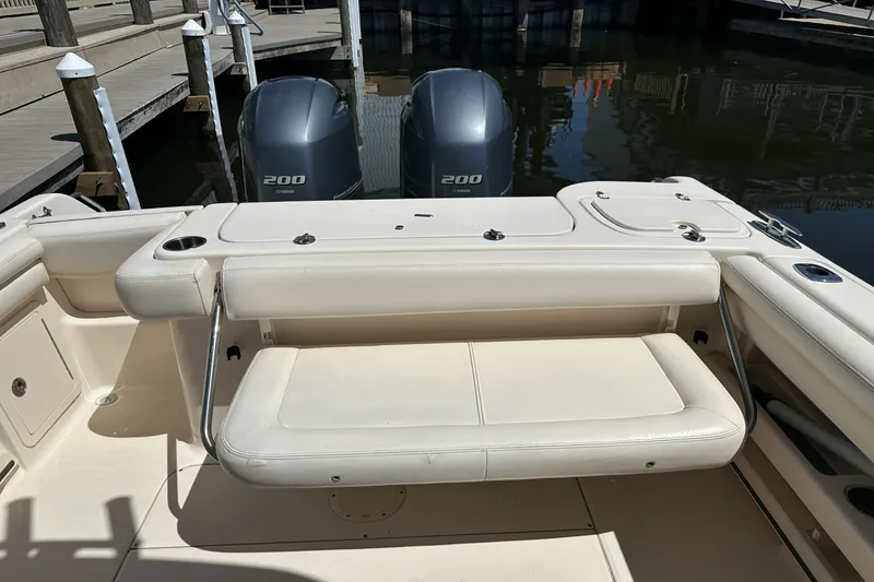 Slide: The Image of Grady-White Freedom 275 2016 - 13