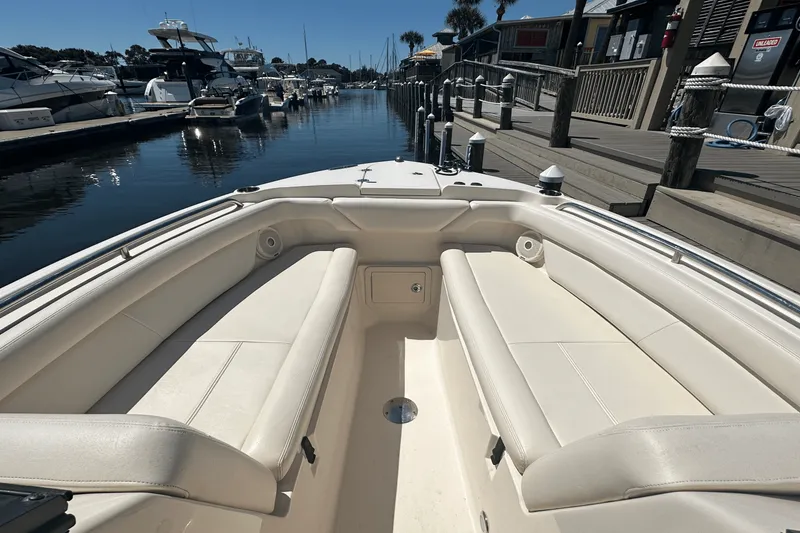 Slide: The Image of Grady-White Freedom 275 2016 - 28