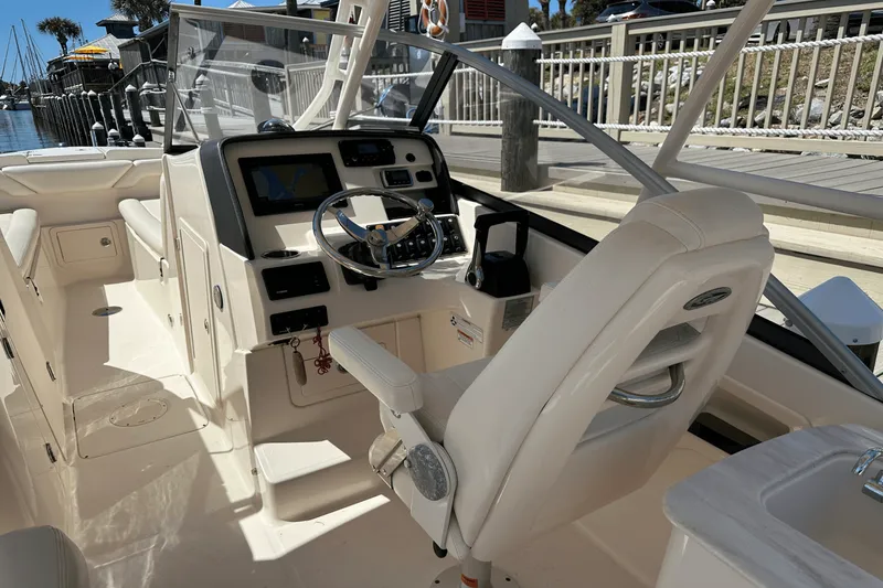 Slide: The Image of Grady-White Freedom 275 2016 - 35