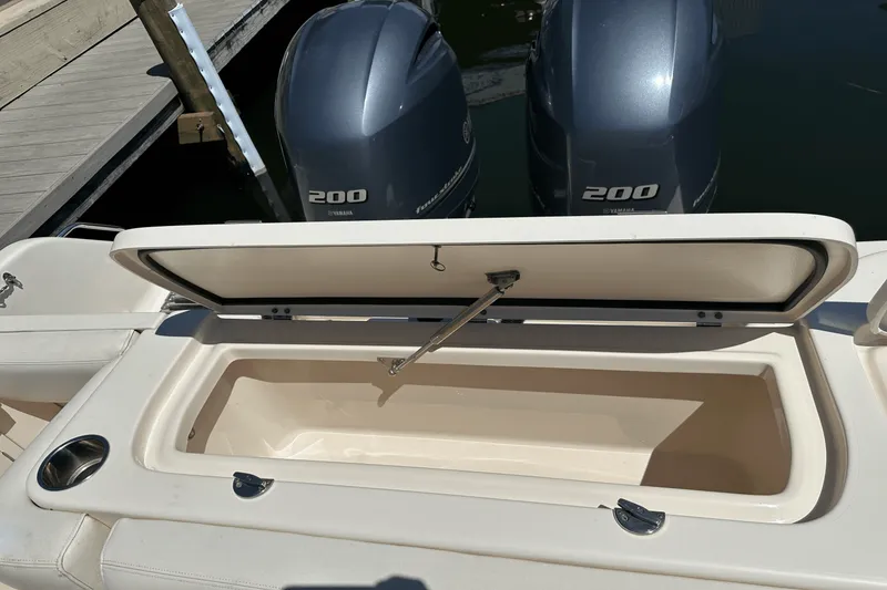 Slide: The Image of Grady-White Freedom 275 2016 - 41