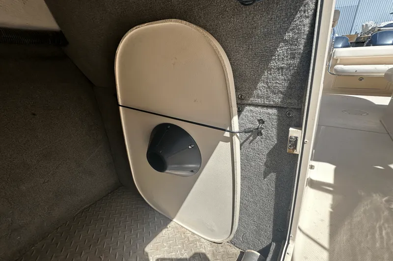 Slide: The Image of Grady-White Freedom 275 2016 - 44