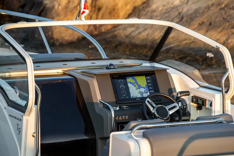 Slide: The Image of Manufacturer Provided Image - 4