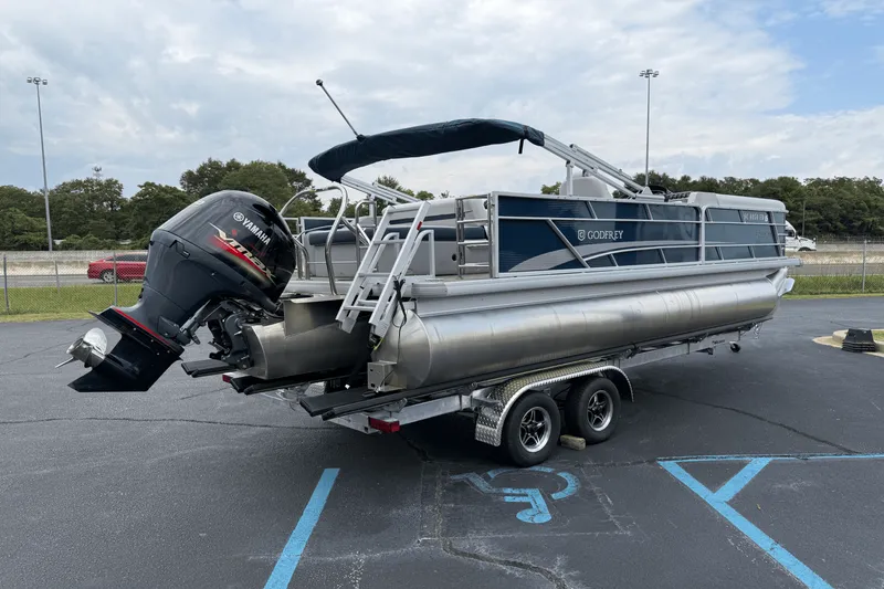 Slide: The Image of Godfrey SW2286SFL 2023 - 3