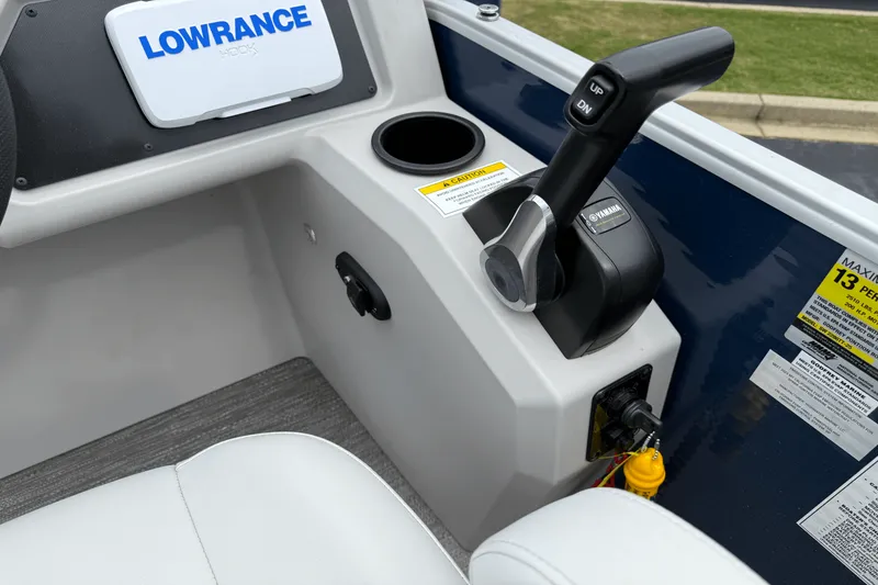 Slide: The Image of Godfrey SW2286SFL 2023 - 8