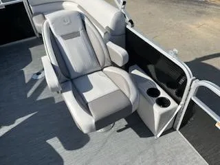 Slide: The Image of 2023 Sweetwater 2286SBX boat seat with cup holders. - 4
