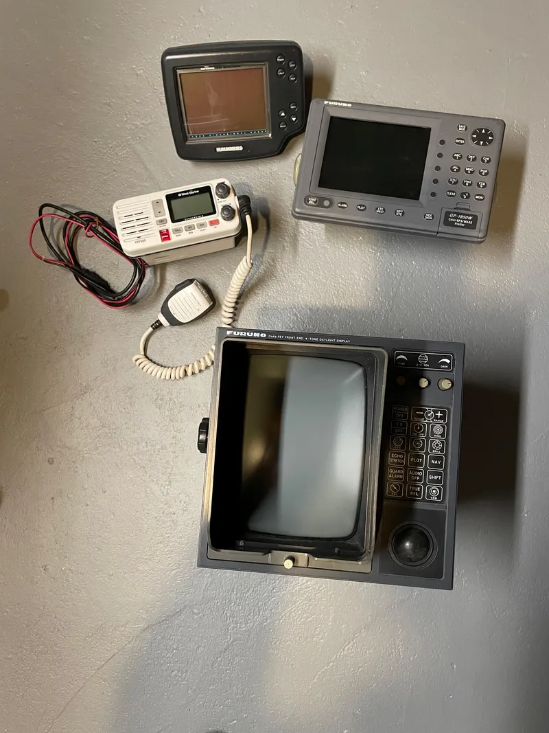 Slide: The Image of Assorted marine electronics for a 1990 Mainship Mediterranean boat. - 22