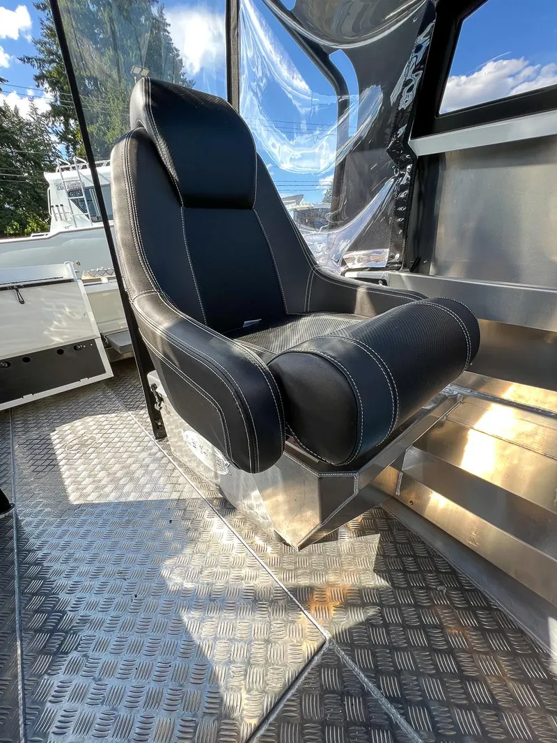 Slide: The Image of Stabi-Craft 1850 Fisher 2026 - 11