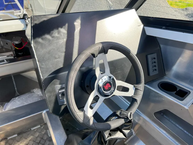 Slide: The Image of Stabi-Craft 1850 Fisher 2026 - 9