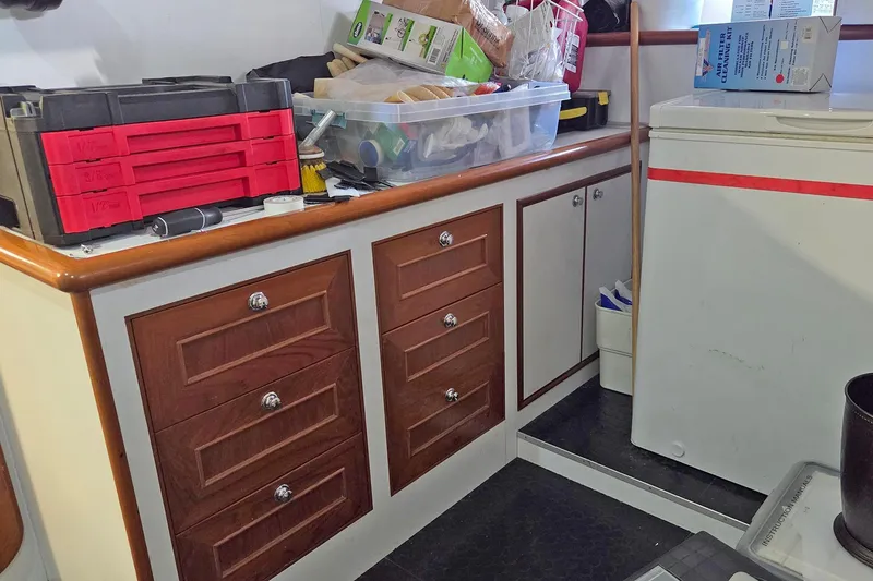 Slide: The Image of Outer Reef 650 Motoryacht 2008 - 23