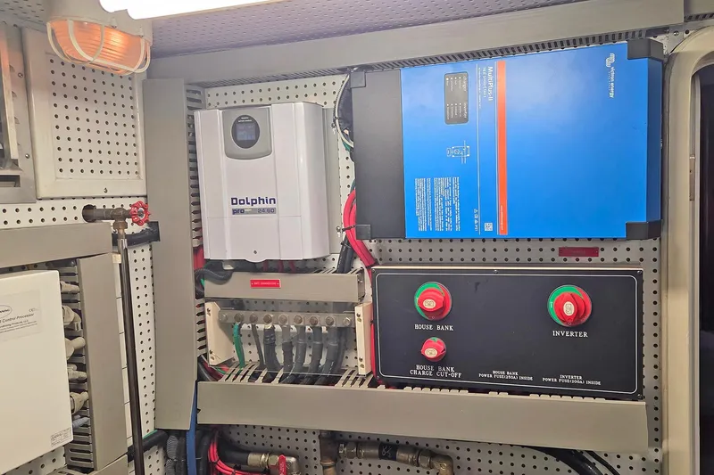 Slide: The Image of Outer Reef 650 Motoryacht 2008 - 24