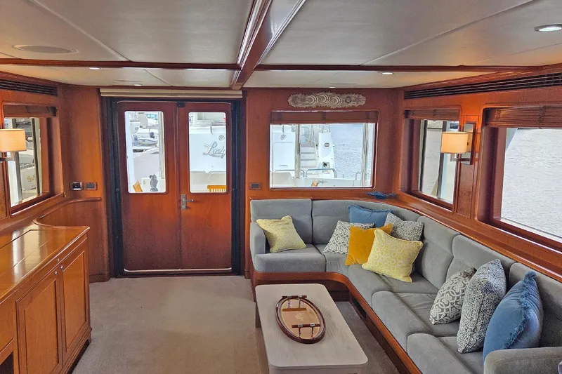 Slide: The Image of Outer Reef 650 Motoryacht 2008 - 5