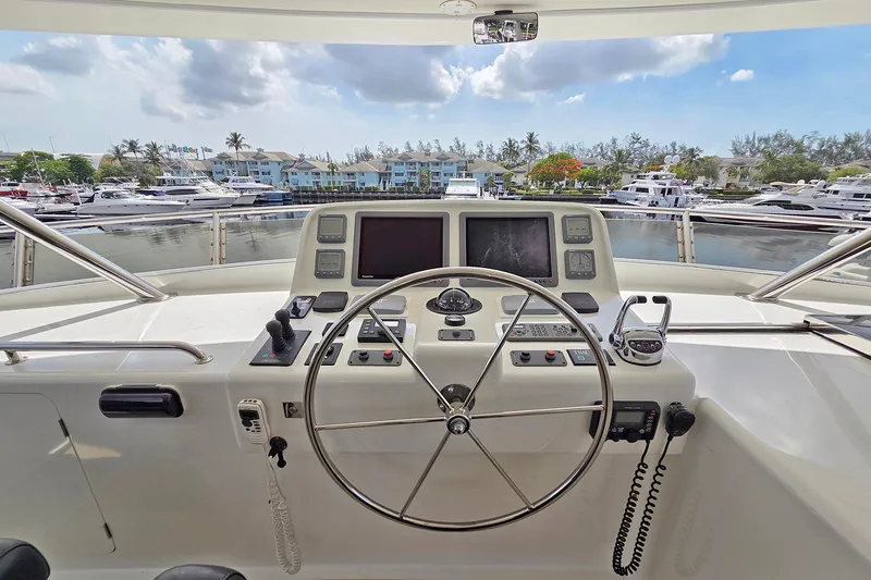 Slide: The Image of Outer Reef 650 Motoryacht 2008 - 27
