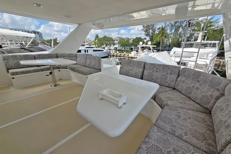 Slide: The Image of Outer Reef 650 Motoryacht 2008 - 30
