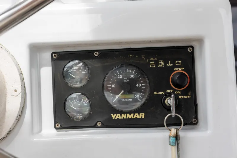 Slide: The Image of Yanmar engine control panel on a 2006 Switch 55 boat. - 35