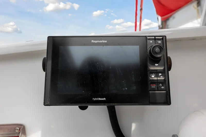 Slide: The Image of Raymarine HybridTouch display on a 2006 Switch 55 catamaran. - 38