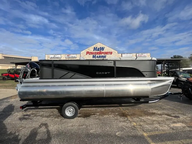 The Image of 2023 Crest Classic LX 200 L pontoon boat at H&W Powersports Marine dealership. - 0